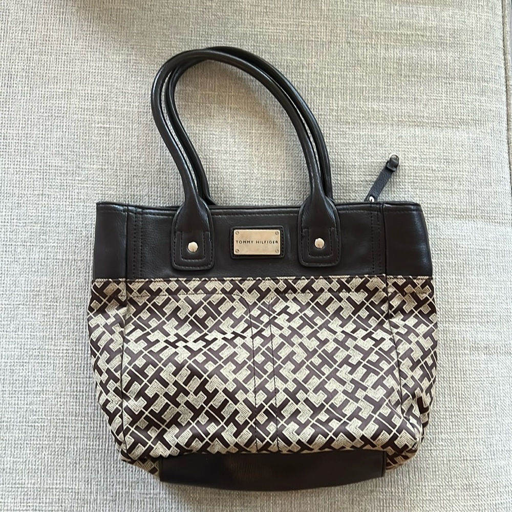 Tommy Hilfiger Purse